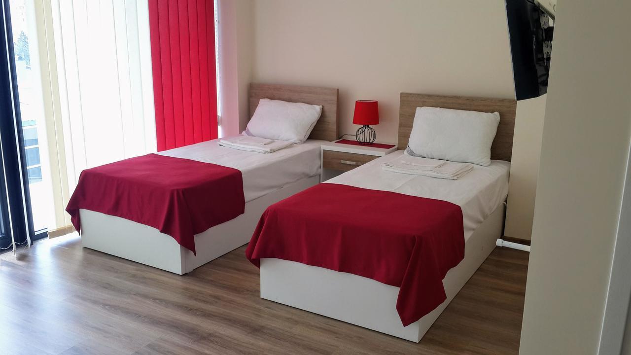 Blossom Hotel Batum Dış mekan fotoğraf