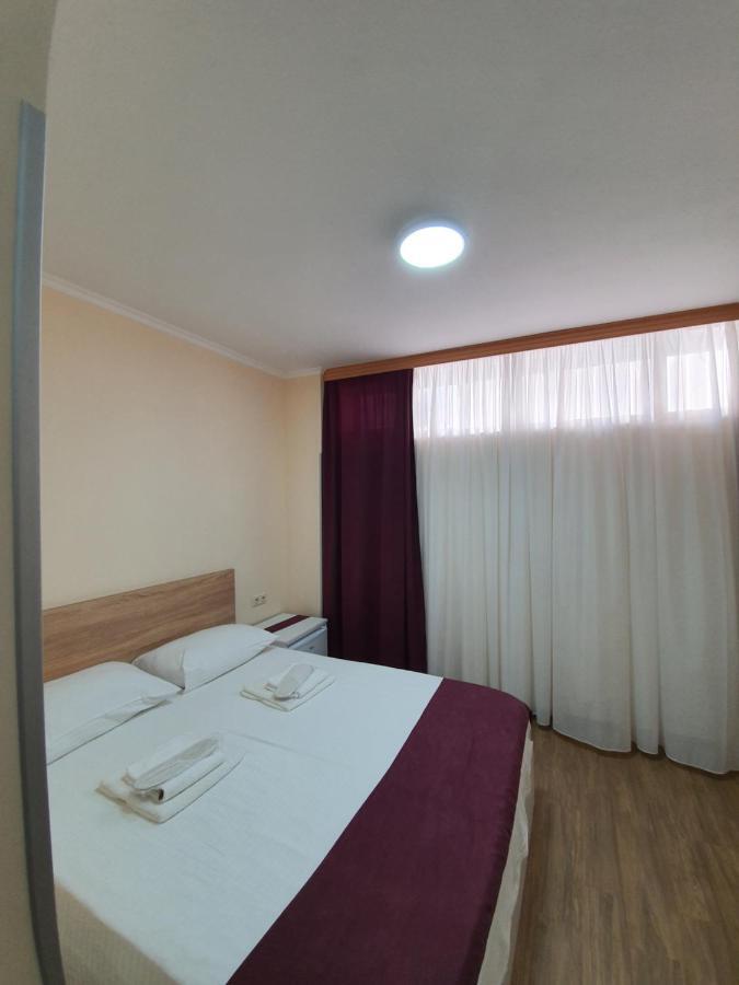 Blossom Hotel Batum Dış mekan fotoğraf