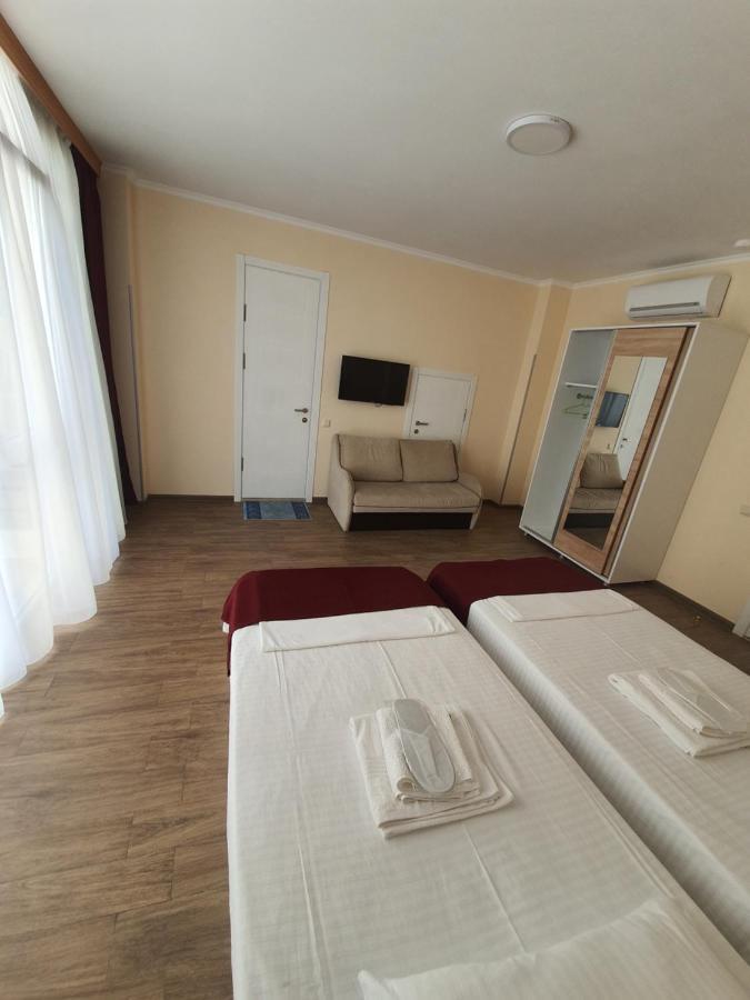 Blossom Hotel Batum Dış mekan fotoğraf