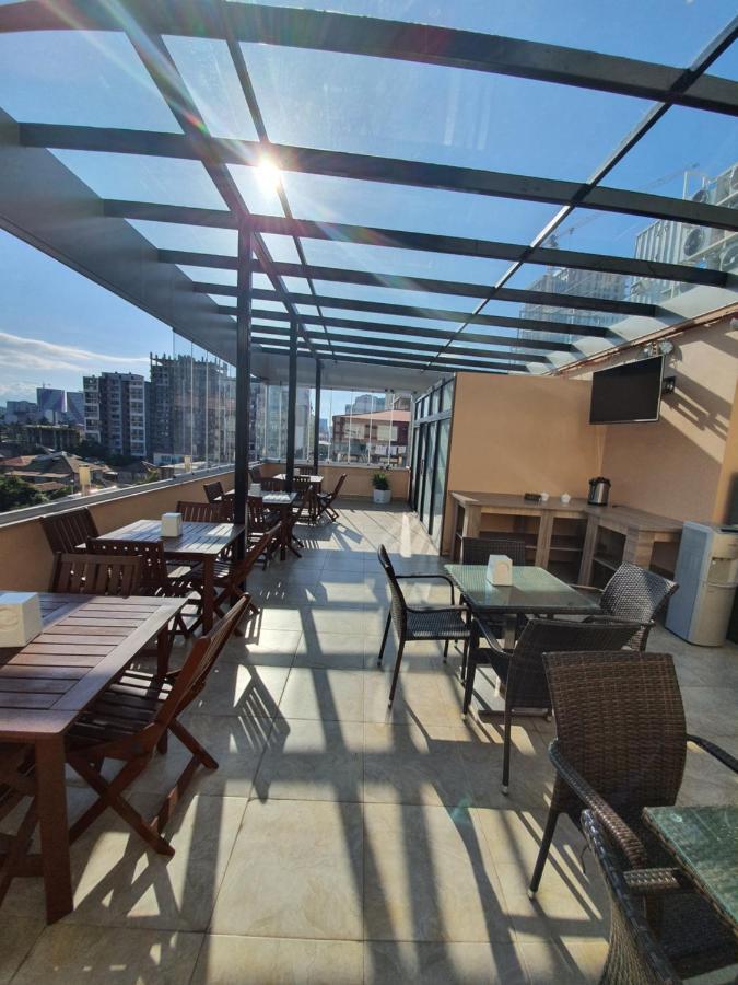 Blossom Hotel Batum Dış mekan fotoğraf